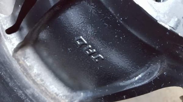 ขายล้อแม็กJRD JAPAN ขอบ15 4ล้อ ราคา 6,500 บาท