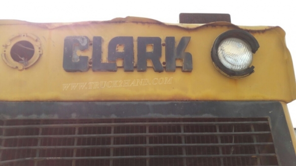 รถตัก ยี่ห้อ CLARK รุ่น MICHIGAN 75 B สามารถติดต่อคนขายได้โดยตรง คุณกิ่งกาญจน์ 084-344-0011