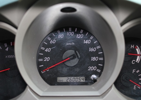 ออกรถ 15,000฿* มือเดียว Airbagคู่ มีCarryboy ไมล์แท้ เข้าศูนย์เป๊ะ บอดี้สวยค่ะ