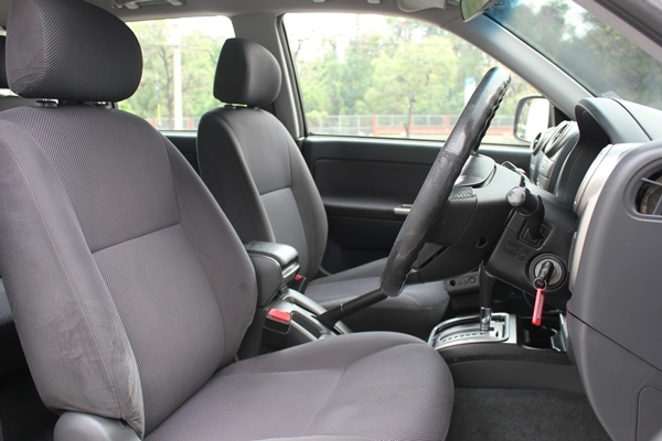 ออกรถ 15,000฿* มือเดียว ABS+Airbag ตัวPlatinum มีCarryboy