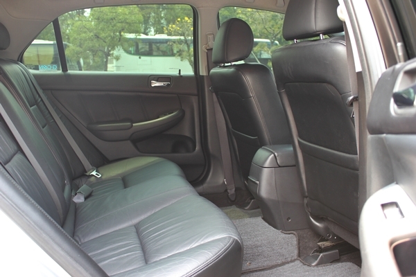 เชนจ์แล้ว ไฟท้าย 3เหลี่ยม สภาพสวยพร้อมใช้ ไมล์น้อย เชนจ์แล้ว ไฟท้าย 3เหลี่ยม สภาพสวยพร้อมใช้ ไมล์น้อย