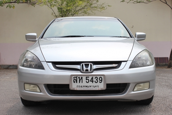 เชนจ์แล้ว ไฟท้าย 3เหลี่ยม สภาพสวยพร้อมใช้ ไมล์น้อย เชนจ์แล้ว ไฟท้าย 3เหลี่ยม สภาพสวยพร้อมใช้ ไมล์น้อย