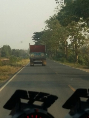 6ล้อดั้มเกษตร KS เครื่อง 4 BD1  ดั้มปิเนียม เครืองดีคัชซีสวย ทะเบียนภาษีไม่ขาดรถพร้อมไช้เอกสารพร้อมโอน