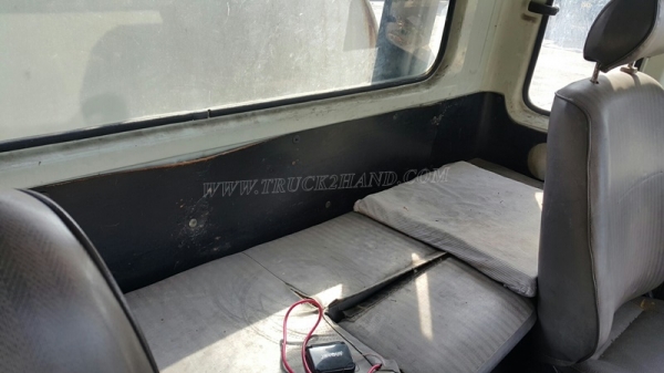 รถบรรทุกน้ำมัน 10 ล้อ ISUZU