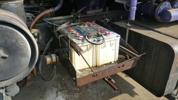 รถบรรทุกน้ำมัน 10 ล้อ ISUZU