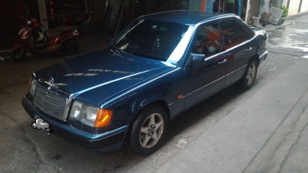 ขายเบนซ์ 220E  W124