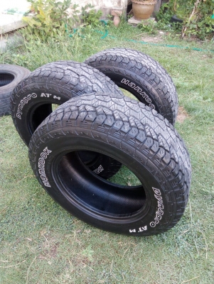 265/65R17 HANKOOK DYNAPRO AT-M มี 3 เส้น tel.081-427-3941 ไอดีไลน์ 0814273941 265/65R17 HANKOOK DYNAPRO AT-M มี 3 เส้น tel.081-427-3941 ไอดีไลน์ 0814273941