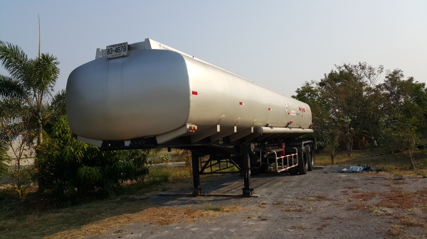 ขายหางเทรนเลอร์บรรทุกน้ำมัน 30,000 ลิตร โทร. 085-2681076