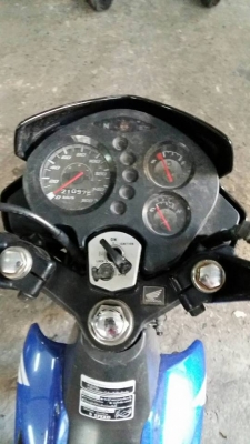 ขาย Honda Sonic 125 ล้อแม็ก สตาร์ทเท้า ลายสุดท้าย ปี 53 เครื่องดีเดิมๆ สภาพภายนอกสวย เล่มพร้อมชุดโอน ขาย Honda Sonic 125 ล้อแม็ก สตาร์ทเท้า ลายสุดท้าย ปี 53 เครื่องดีเดิมๆ สภาพภายนอกสวย เล่มพร้อมชุดโอน