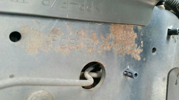 รถฮีโน่ 6 ล้อ ( ไม่ดั้ม ) FC9J 150 แรงม้า. ปี 56.  ( รถวิ่ง 3xx,xxx กม. )    สนใจติดต่อ  081 - 6079515