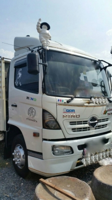 รถฮีโน่ 6 ล้อ ( ไม่ดั้ม ) FC9J 150 แรงม้า. ปี 56.  ( รถวิ่ง 3xx,xxx กม. )    สนใจติดต่อ  081 - 6079515