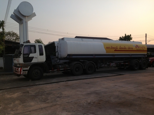 ขายรถน้ำมันหัวลาก HINO 240 พร้อมหาง สภาพพร้อมใช้งาน