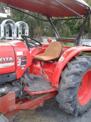 L4708 อุปกรณ์2ชิ้น ดันหน้าตราช้าง+ผานพรวน5&times;22ตราช้าง