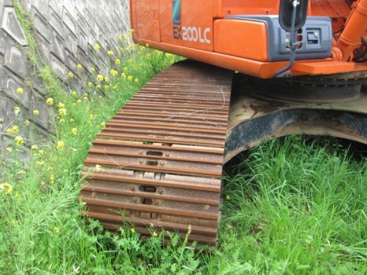 สนใจสั่งนำเข้าไหมครับ EX200LC-5#14H-03159 1996YR บูม18m ธีรเทพ 0627091748