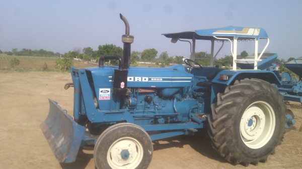 ขายรถไถฟอรด็  รุ่น6600ที3แท้ๆเต็มคัน  พร้อมเอกสารอินวอย