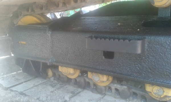 รถแบคโฮ KOBELCO  SK200 / YN - 11  ( รถทำงาน 1x,5xx ชม. )       สนใจติดต่อ  081 - 6079515