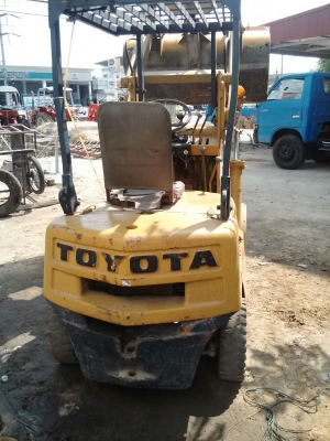 ขานรถตัก 75000 บาท