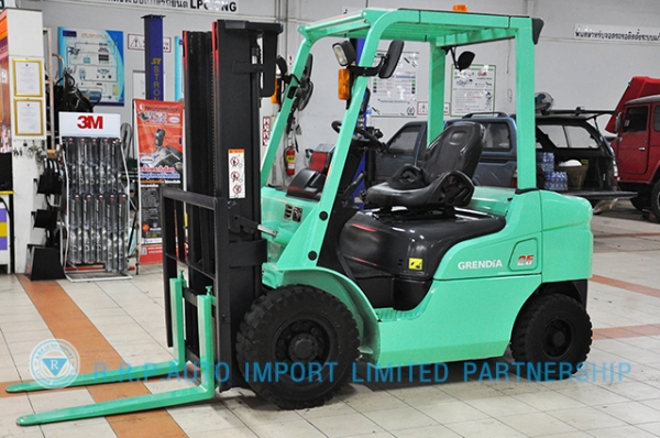 ขายรถโฟล์คลิฟท์มือสอง MITSUBISHIรุ่น  KFD25T-20079 ราคา 355,000 บาท นำเข้าจากประเทศญี่ปุ่น 100\% ไม่เคยใช้งานในประเทศไทย