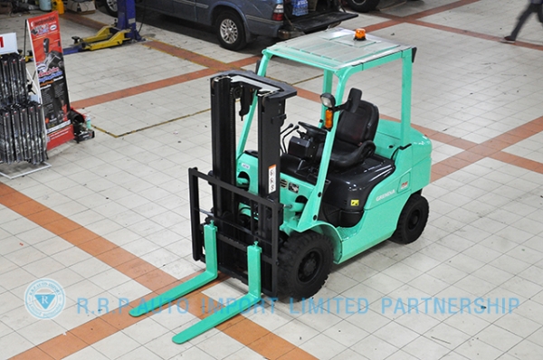 ขายรถโฟล์คลิฟท์มือสอง MITSUBISHIรุ่น  KFD25T-20079 ราคา 355,000 บาท นำเข้าจากประเทศญี่ปุ่น 100\% ไม่เคยใช้งานในประเทศไทย