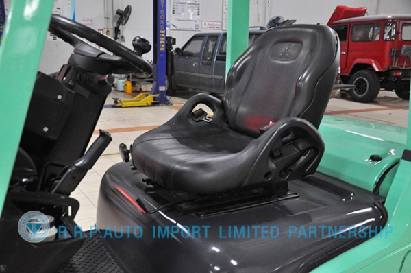 ขายรถโฟล์คลิฟท์มือสอง MITSUBISHIรุ่น  KFD25T-20079 ราคา 355,000 บาท นำเข้าจากประเทศญี่ปุ่น 100\% ไม่เคยใช้งานในประเทศไทย