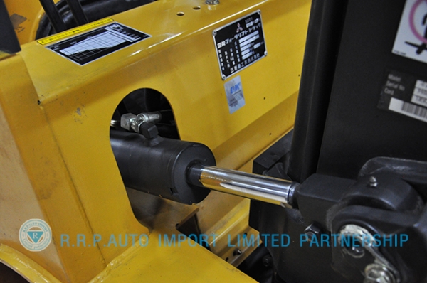 ขายรถโฟล์คลิฟท์มือสอง MITSUBISHIรุ่น KFG20D-05437 ราคา 165,000 บาท นำเข้าจากประเทศญี่ปุ่น 100\% ไม่เคยใช้งานในประเทศไทย