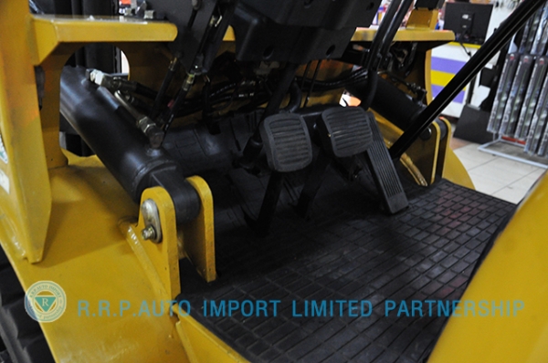 ขายรถโฟล์คลิฟท์มือสอง MITSUBISHIรุ่น KFG20D-05437 ราคา 165,000 บาท นำเข้าจากประเทศญี่ปุ่น 100\% ไม่เคยใช้งานในประเทศไทย