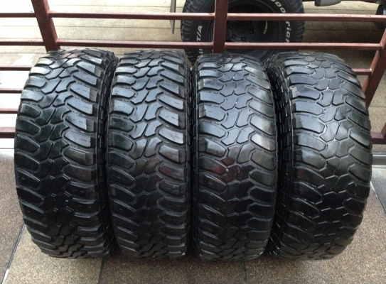 ยาง Mud Deestone 285 75 16 สิ้นปี11 ดอกเยอะ พร้อมใช้งาน ราคาไม่แพง