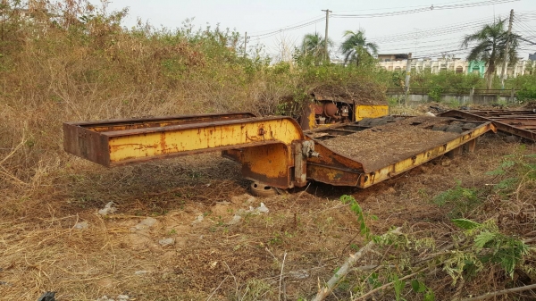 ขาย หางโรเบท 2 เพลา ไม่มีทะเบียน ยาว 8 เมตร รวมท้ายลาด กว้าง 2.80 เมตร ราคาต่อรองได้ครับ