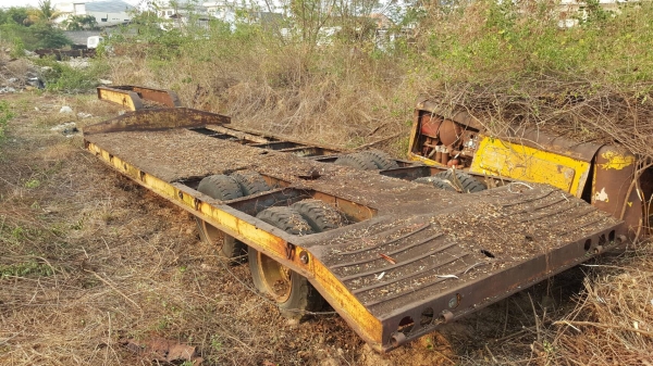 ขาย หางโรเบท 2 เพลา ไม่มีทะเบียน ยาว 8 เมตร รวมท้ายลาด กว้าง 2.80 เมตร ราคาต่อรองได้ครับ