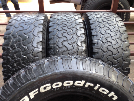 ยาง All BF Goodrich 265 65 17 ปี11 พร้อมใช้งาน ราคาไม่แพง