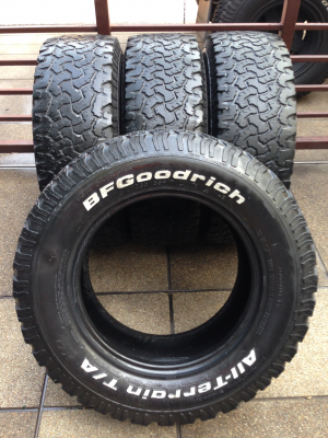 ยาง All BF Goodrich 265 65 17 ปี11 พร้อมใช้งาน ราคาไม่แพง