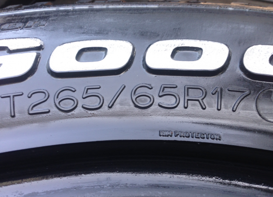 ยาง All BF Goodrich 265 65 17 ปี11 พร้อมใช้งาน ราคาไม่แพง