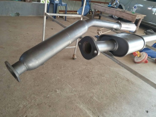 ส่งต่อท่อ HKS ของใหม่ ใส่รถ Toyota 111 หรือ Hitalk ส่งต่อท่อ HKS ของใหม่ ใส่รถ Toyota 111 หรือ Hitalk