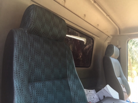 ขายรถ6ล้อดั้มพ์ HINO FC9JELA เครื่อง 175แรงม้า ปี55 วิ่ง 44006กิโล สนใจโทร 081-970-1072