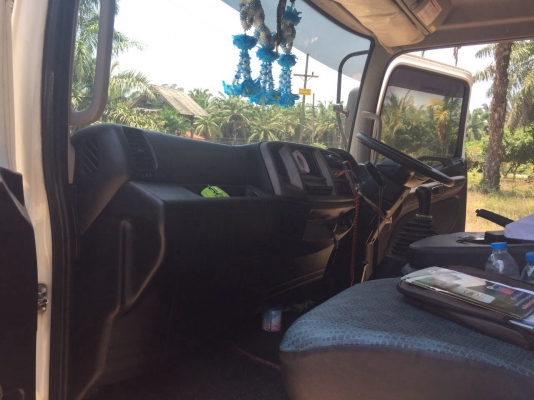 ขายรถ6ล้อดั้มพ์ HINO FC9JELA เครื่อง 175แรงม้า ปี55 วิ่ง 44006กิโล สนใจโทร 081-970-1072