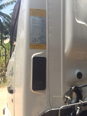 ขายรถ6ล้อดั้มพ์ HINO FC9JELA เครื่อง 175แรงม้า ปี55 วิ่ง 44006กิโล สนใจโทร 081-970-1072