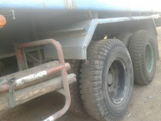 ขายฮีโน่ 3m เครื่องเดิมๆ240แรงม้า หัวพร้อมหาง ขายฮีโน่ 3m เครื่องเดิมๆ240แรงม้า หัวพร้อมหาง