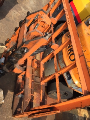 แหล่งรวมรถโฟลค์ลิฟท์งาเทฮิ้งค์ฟอร์คภาคตะวันออกงาเทงากระดกได้สำหรับตักยางก้อนยางถ้ายยางพาราและขี้ยาง แหล่งรวมรถโฟลค์ลิฟท์งาเทฮิ้งค์ฟอร์คภาคตะวันออกงาเทงากระดกได้สำหรับตักยางก้อนยางถ้ายยางพาราและขี้ยาง