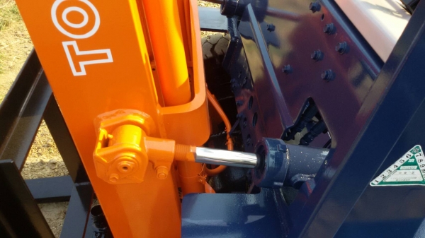 ขายรถยก TOYOTA 5FG20 เครื่องเบนซิน 5k เสาสูง 3 เมตร ยกได้ 2 ตัน เกียร์ธรรมดา สนใจติดต่อ 089-7949488