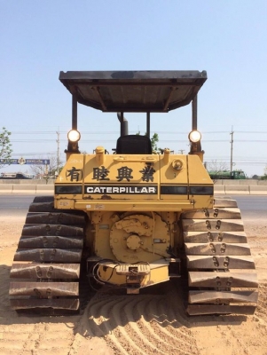 ขายรถดันดิน CAT D4H ทำงาน 9XX ชม. สภาพสวยพร้อมใช้ นำเข้าจากญี่ปุ่น มีVDOการทำงานครับ ขายรถดันดิน CAT D4H ทำงาน 9XX ชม. สภาพสวยพร้อมใช้ นำเข้าจากญี่ปุ่น มีVDOการทำงานครับ