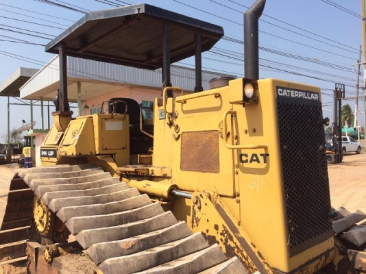 ขายรถดันดิน CAT D4H ทำงาน 9XX ชม. สภาพสวยพร้อมใช้ นำเข้าจากญี่ปุ่น มีVDOการทำงานครับ ขายรถดันดิน CAT D4H ทำงาน 9XX ชม. สภาพสวยพร้อมใช้ นำเข้าจากญี่ปุ่น มีVDOการทำงานครับ