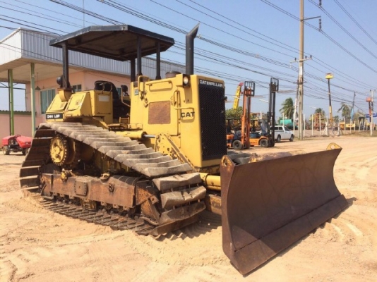 ขายรถดันดิน CAT D4H ทำงาน 9XX ชม. สภาพสวยพร้อมใช้ นำเข้าจากญี่ปุ่น มีVDOการทำงานครับ ขายรถดันดิน CAT D4H ทำงาน 9XX ชม. สภาพสวยพร้อมใช้ นำเข้าจากญี่ปุ่น มีVDOการทำงานครับ