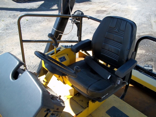 สนใจสั่งนำเข้าได้ครับ รถบด (13.4 ton.) SAKAI SW880 1,644hrs 2008yr