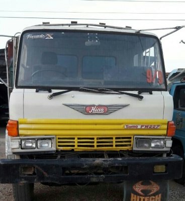 ขายราคาเบาๆ 435,000บ สิบล้อ 2เพา ฮีโน่ KT 725 EH 700 pawer ดั้ม 2เพา สภาพดีพร้อมใช้งาน ทะเบียนพร้อมโอน