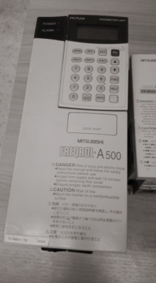 Inverter 1Hp mitsubishi  danfoss