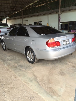 Camry 2.0. Auto. ปี 04. ไม่เคยติดแก้ส. รถสวยพร้อมใช้