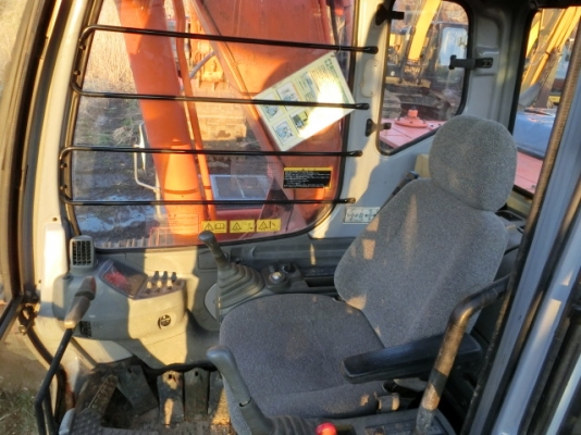 EX200LC-5 ใบ80 แขน18เมตร ต้องสั่งนำเข้า