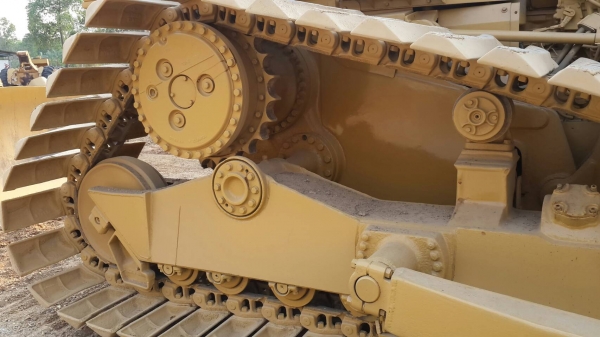 ขายรถแทรคเตอร์ CAT D5H ตีนเป็ด เอกสารเล่มทะเบียน ราคา 950000 ขายรถแทรคเตอร์ CAT D5H ตีนเป็ด เอกสารเล่มทะเบียน ราคา 950000