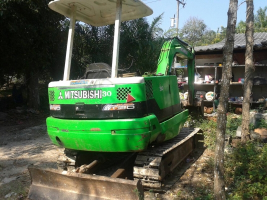 ขายรถแบคโฮ MITSUBICHI 30 ราคา 160000