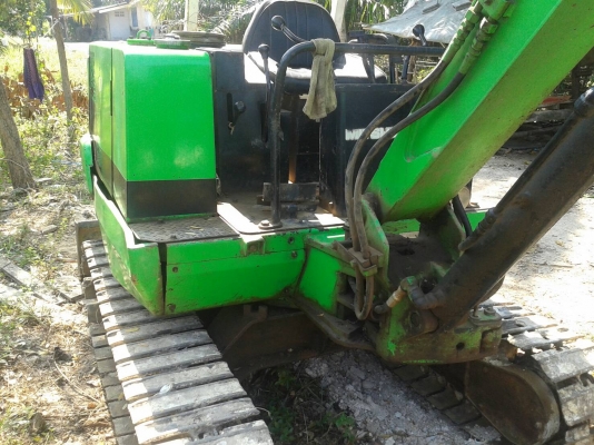 ขายรถแบคโฮ MITSUBICHI 30 ราคา 160000 ขายรถแบคโฮ MITSUBICHI 30 ราคา 160000